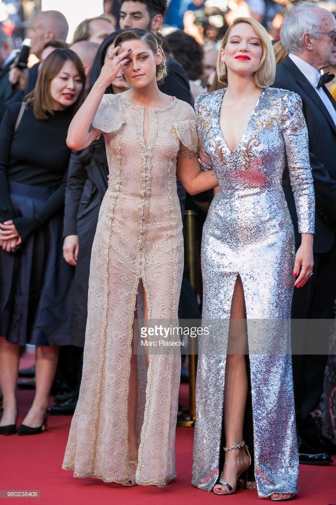 Kristen Stewart kém sắc trong ngày bế mạc và công bố kết quả giải thưởng LHP Cannes 71